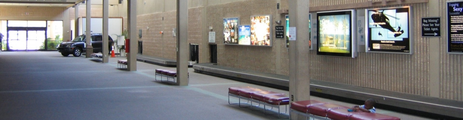 Gainesville Regional Airport, FL, US