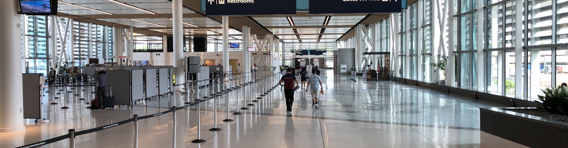 Scenic Hawaiian coastal drive near Daniel K. Inouye Airport